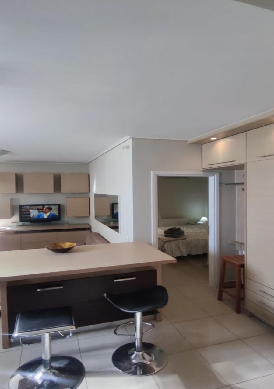 Apartment In A Quiet Location. Athen Eksteriør bilde
