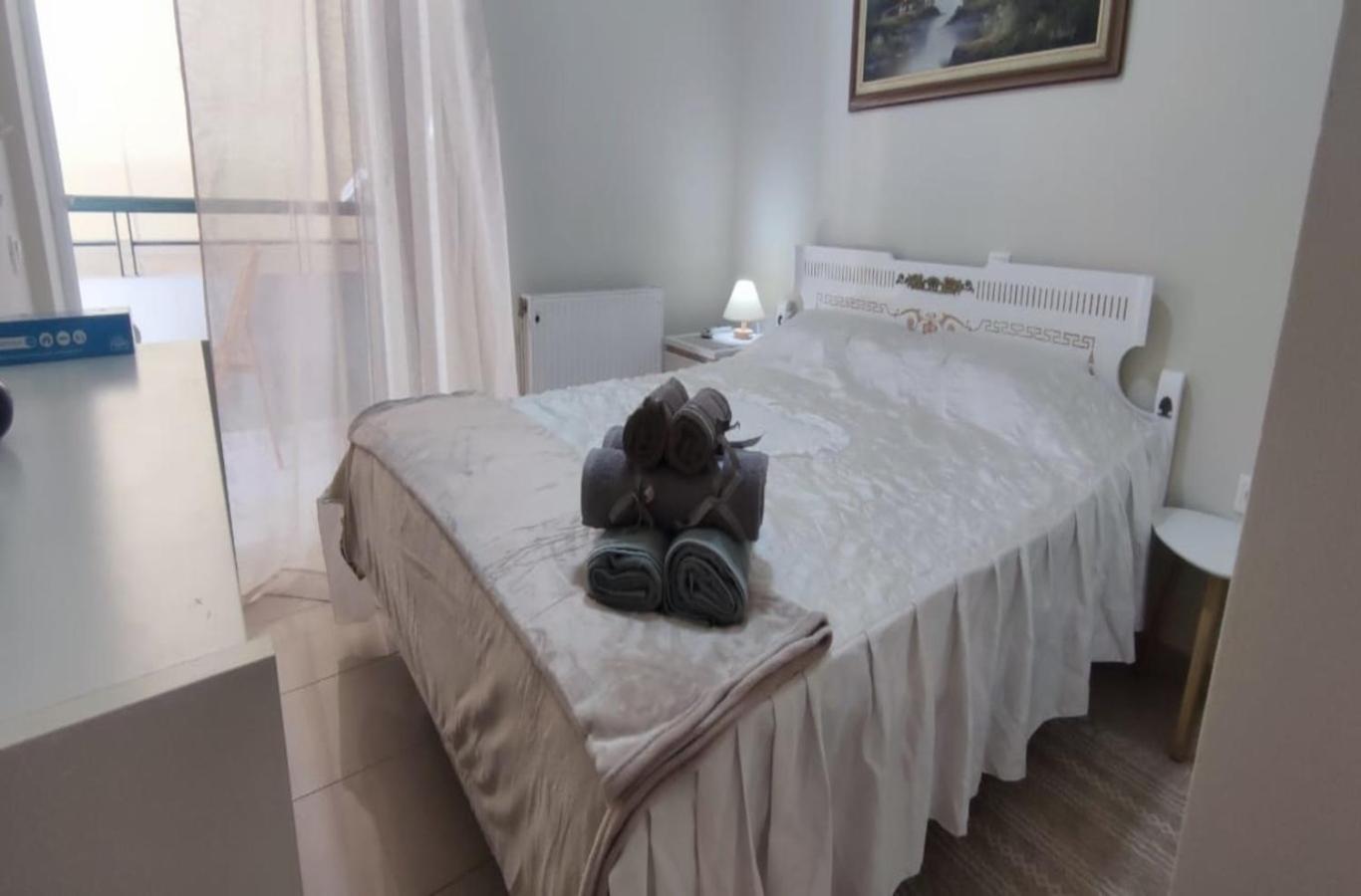 Apartment In A Quiet Location. Athen Eksteriør bilde